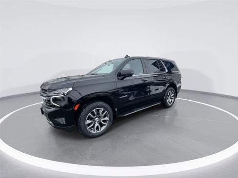 Used 2021 Chevrolet Tahoe LT w/ LT Signature Package image 4