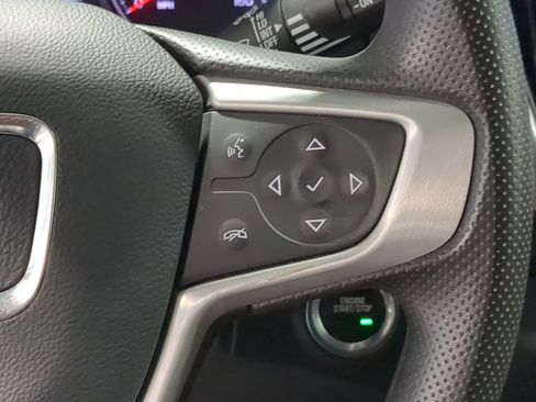 Used 2022 GMC Terrain SLE w/ Driver Convenience Package image 31