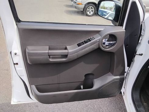 Used 2012 Nissan Xterra PRO-4X w/ Pro-4x Leather Pkg image 9