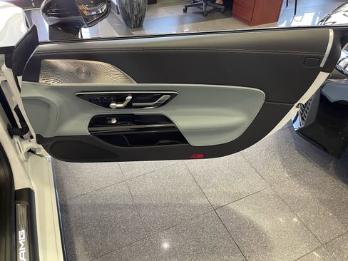 Used 2023 Mercedes-Benz SL 43 AMG image 44