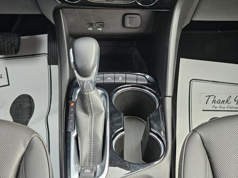 Used 2024 Buick Encore GX Sport Touring image 34