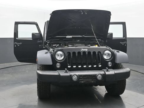 Used 2015 Jeep Wrangler Sport w/ Quick Order Package 24S AWD/4WD image 47