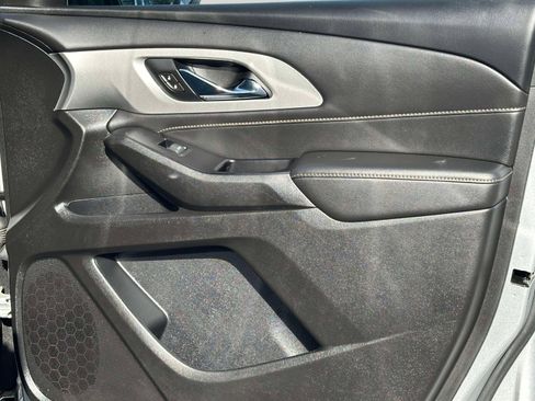 Certified 2020 Chevrolet Traverse LS image 25