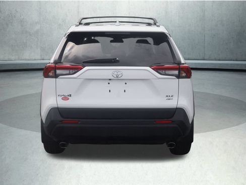 Used 2023 Toyota RAV4 XLE w/ Convenience Package AWD/4WD image 15