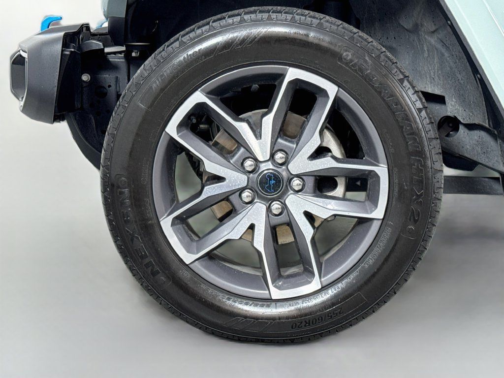 Used 2024 Jeep Wrangler Unlimited AWD/4WD image 13