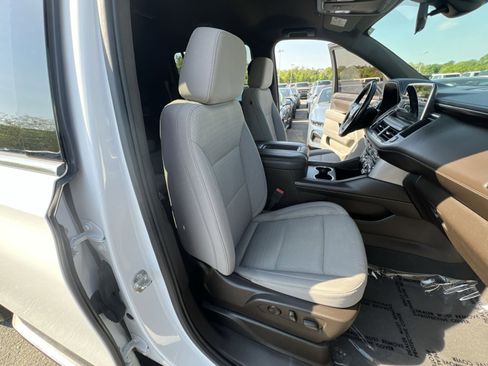 Used 2021 GMC Yukon XL SLE AWD/4WD image 34
