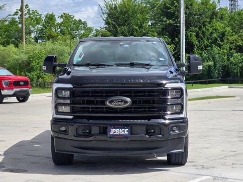 Used 2024 Ford F250 Lariat w/ Lariat Ultimate Package AWD/4WD image 2