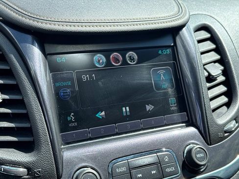 Used 2015 Chevrolet Impala LT FWD image 19
