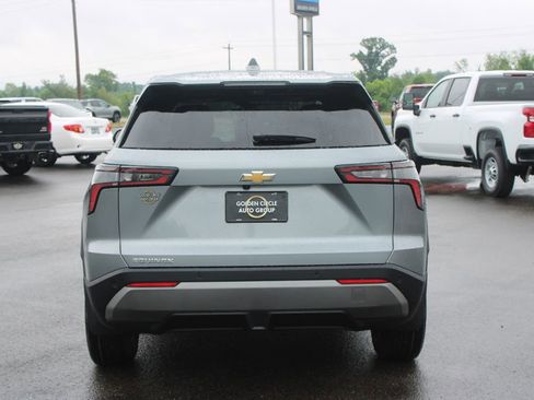 New 2026 Chevrolet Equinox LT FWD image 8