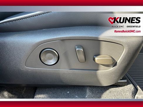 New 2026 Buick Enclave Sport Touring w/ LPO, Floor Liner Package image 57