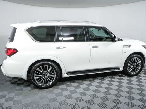 Used 2020 INFINITI QX80 Luxe w/ Sensory Package AWD/4WD image 2
