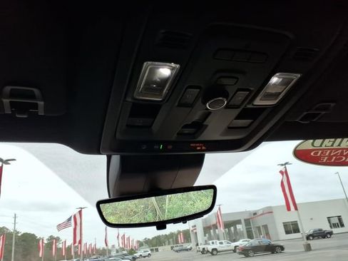 Used 2024 Chevrolet Tahoe Premier image 22