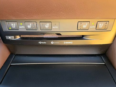 Used 2019 Lexus ES 350 350 w/ Premium Package image 35