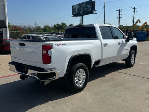Used 2021 Chevrolet Silverado 2500 LTZ AWD/4WD image 12