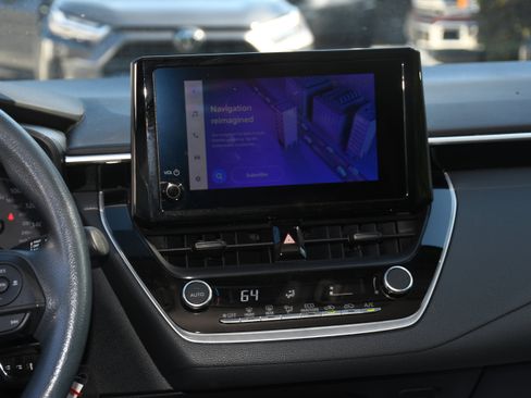 Certified 2023 Toyota Corolla LE image 15