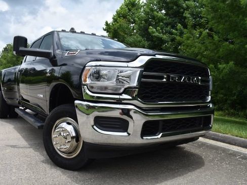 Used 2020 RAM 3500 Tradesman AWD/4WD image 1