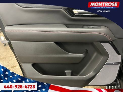 New 2026 GMC Yukon XL AT4 Ultimate AWD/4WD image 21