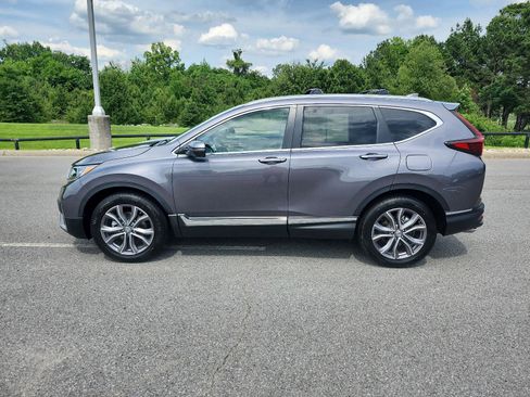 Used 2021 Honda CR-V Touring image 2