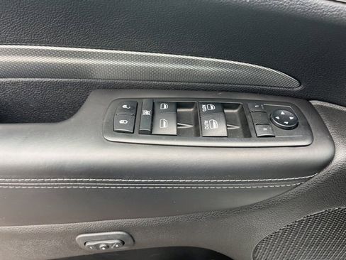 Used 2019 Dodge Durango R/T w/ Trailer Tow Group IV image 17