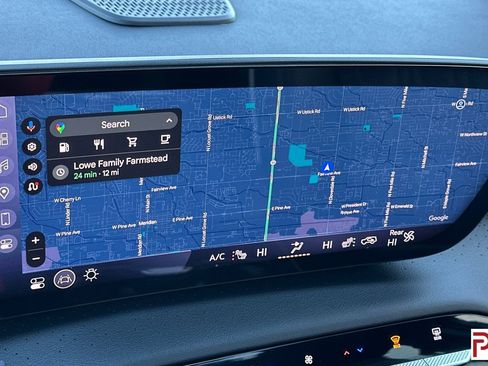 Certified 2025 Buick Enclave Avenir image 24