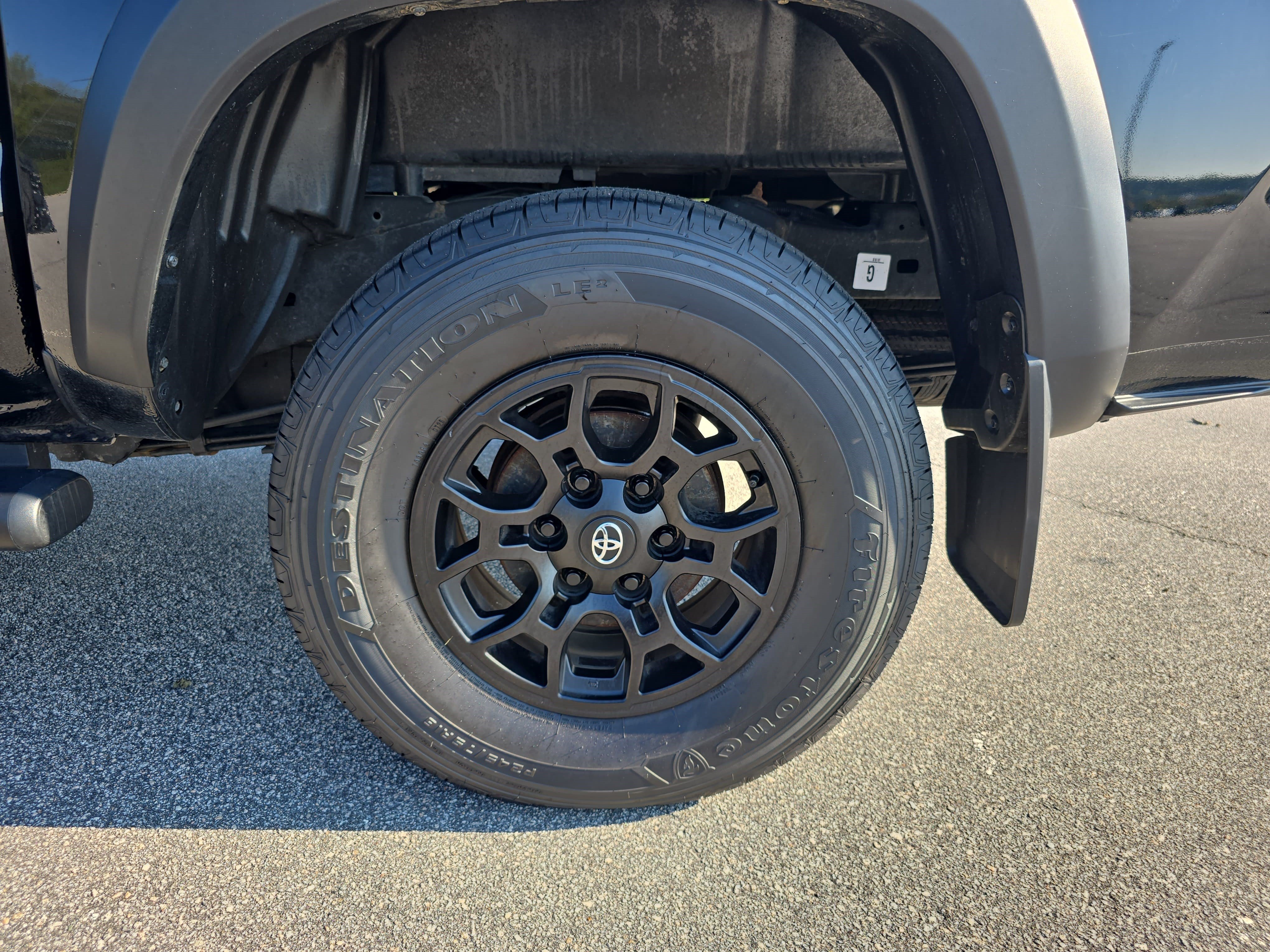 Used 2023 Toyota Tacoma SR5 w/ SX Package AWD/4WD image 30