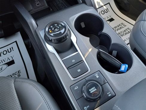 Used 2025 Ford Bronco Sport Badlands image 23