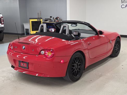 Used 2004 BMW Z4 2.5i RWD image 5