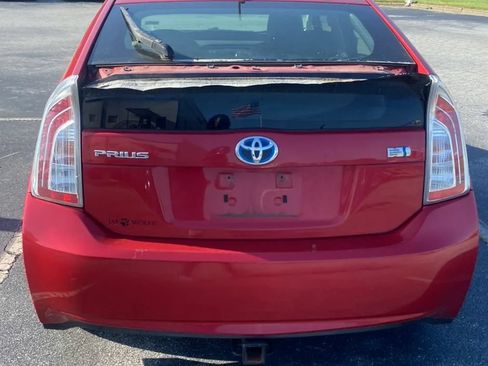 Used 2014 Toyota Prius Two FWD image 5