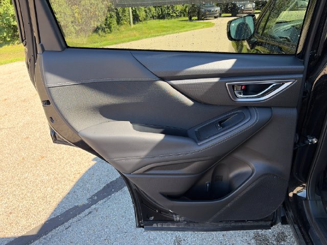Certified 2024 Subaru Forester Premium AWD/4WD image 14