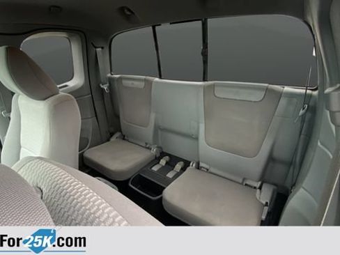 Used 2012 Toyota Tacoma 2WD Access Cab w/ SR5 Pkg image 25