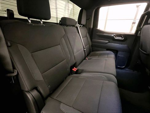 Used 2024 Chevrolet Silverado 1500 LT image 26