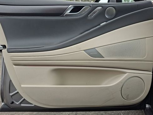 Used 2025 Genesis G80 3.5T Sport image 15