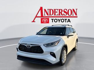 Used 2022 Toyota Highlander Limited video 1