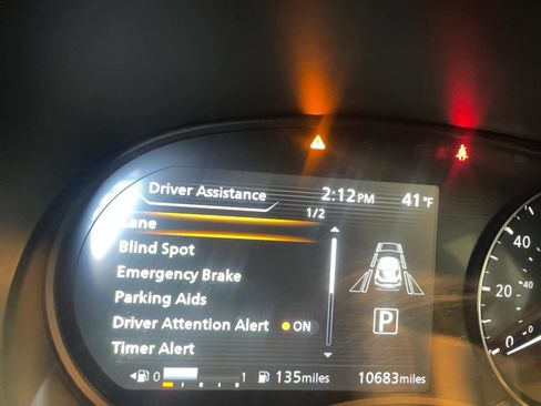 Used 2024 Nissan Kicks SR w/ SR Premium Package image 10