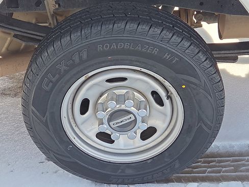 Used 2020 Ford F250 XL w/ Power Equipment Group image 8