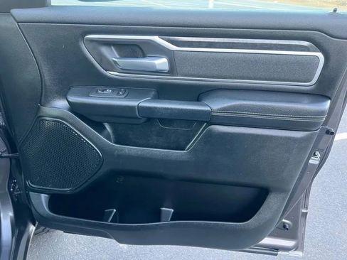 Used 2020 RAM 1500 Big Horn AWD/4WD image 17