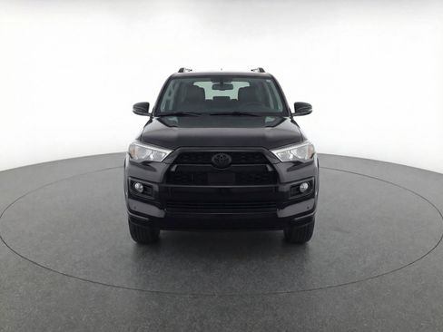 Used 2025 Toyota 4Runner SR5 image 2