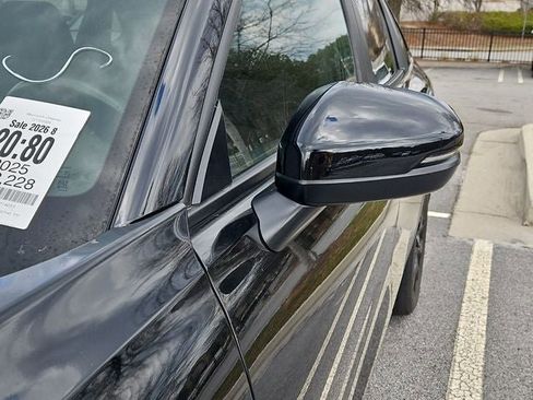 Used 2025 Honda HR-V Sport image 16