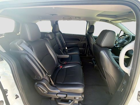 Used 2021 Honda Odyssey EX-L image 27