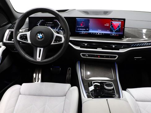 Used 2026 BMW X5 M60i image 26