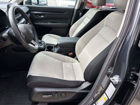 Certified 2024 Honda CR-V EX image 10