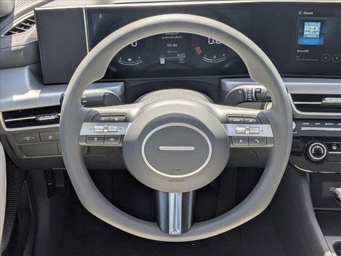 New 2025 Hyundai Sonata SE image 12