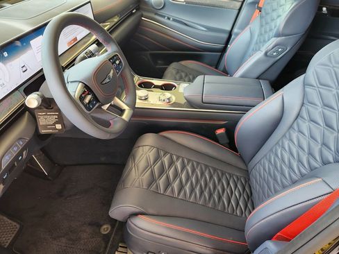 New 2026 Genesis GV80 3.5T e-SC image 9