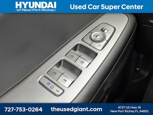 Certified 2025 Hyundai Palisade SEL FWD image 39