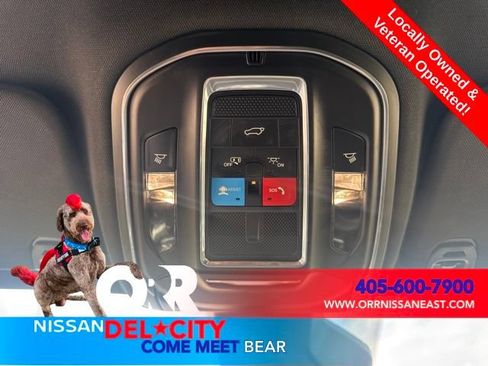 Used 2023 Jeep Wagoneer L Series II AWD/4WD image 30