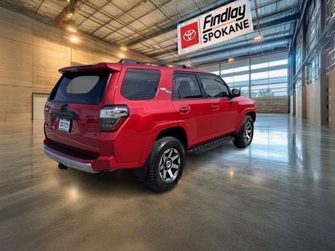 Certified 2020 Toyota 4Runner TRD Off-Road Premium w/ Moonroof Package AWD/4WD image 4