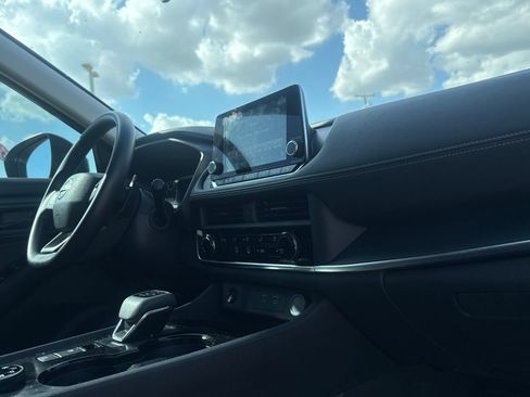 Certified 2026 Nissan Rogue S AWD/4WD image 27