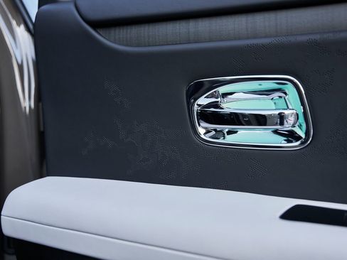 Used 2025 Rolls-Royce Ghost AWD/4WD image 60
