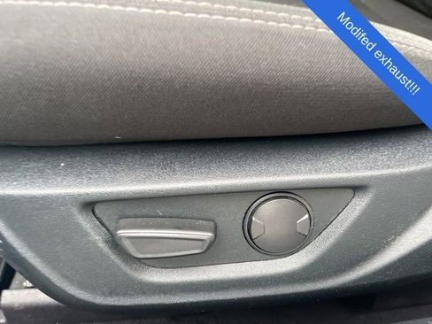 Used 2022 Ford Mustang GT w/ Equipment Group 301A image 18