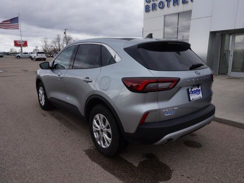 Used 2023 Ford Escape Active image 8